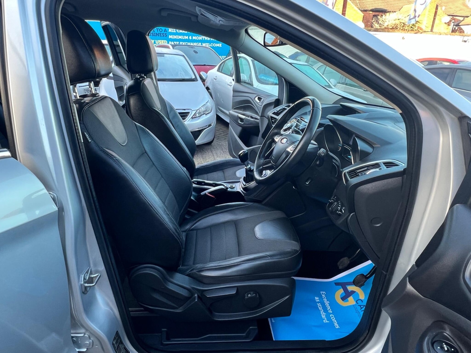 Used Ford Kuga 2013 for sale - 77001076: Photo 31