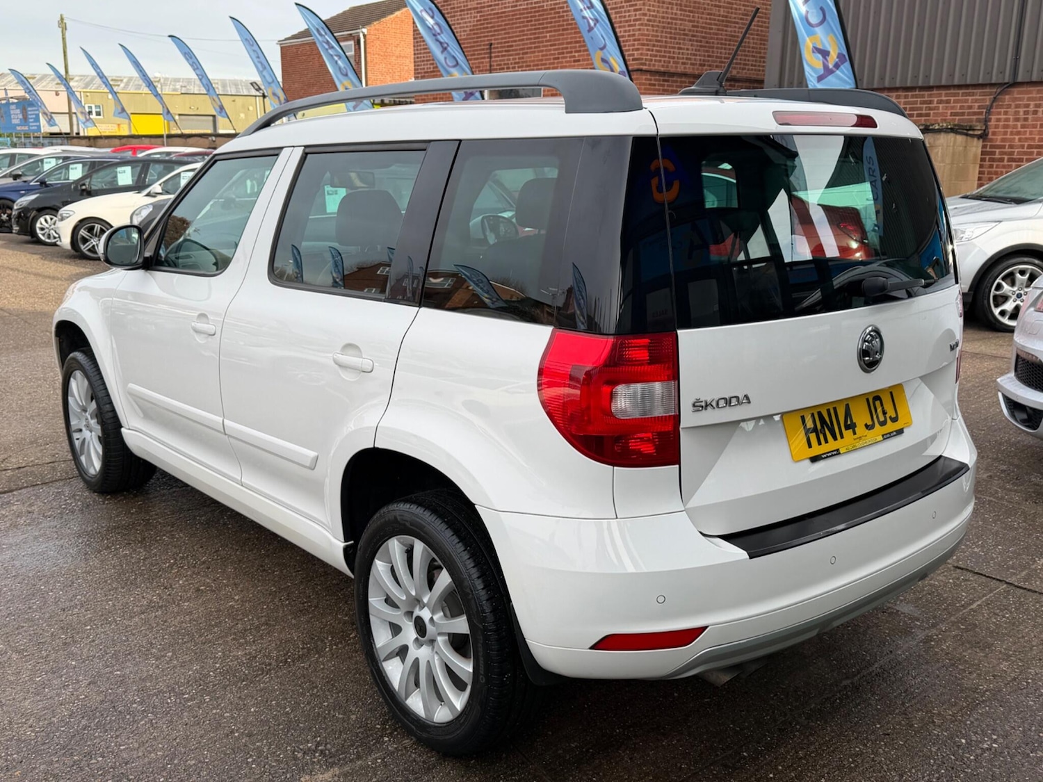 Used Skoda Yeti 2014 for sale - 77203075: Photo 17