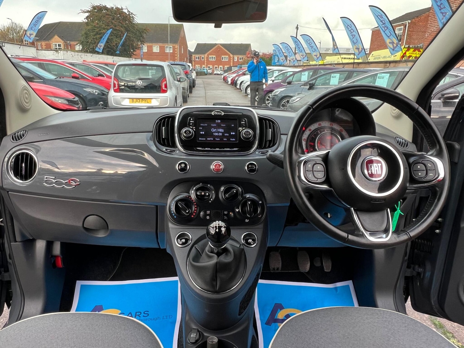 Used Fiat 500 2016 for sale - 76994489: Photo 2