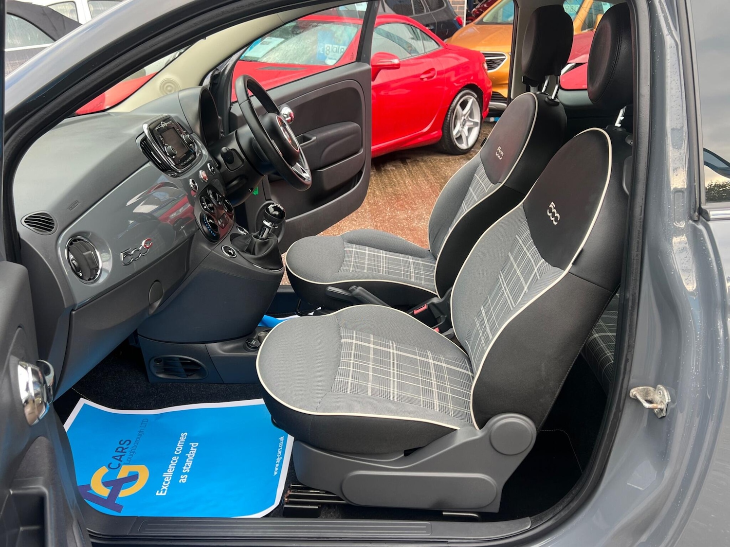 Used Fiat 500 2016 for sale - 76994489: Photo 4