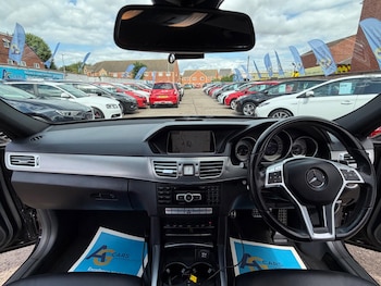 Used Mercedes-Benz E Class 2013 for sale - 79564948: Photo