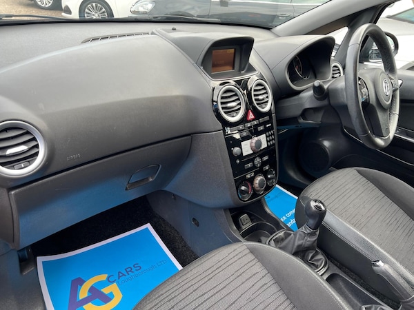 Used Vauxhall Corsa 2014 for sale - 76283891: Photo 25
