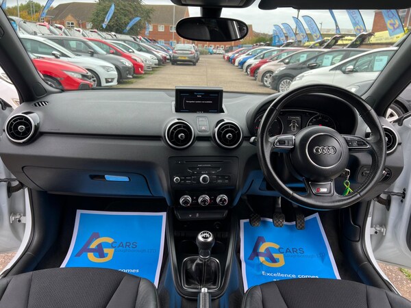 Used Audi A1 2012 for sale - 76240082: Photo 2