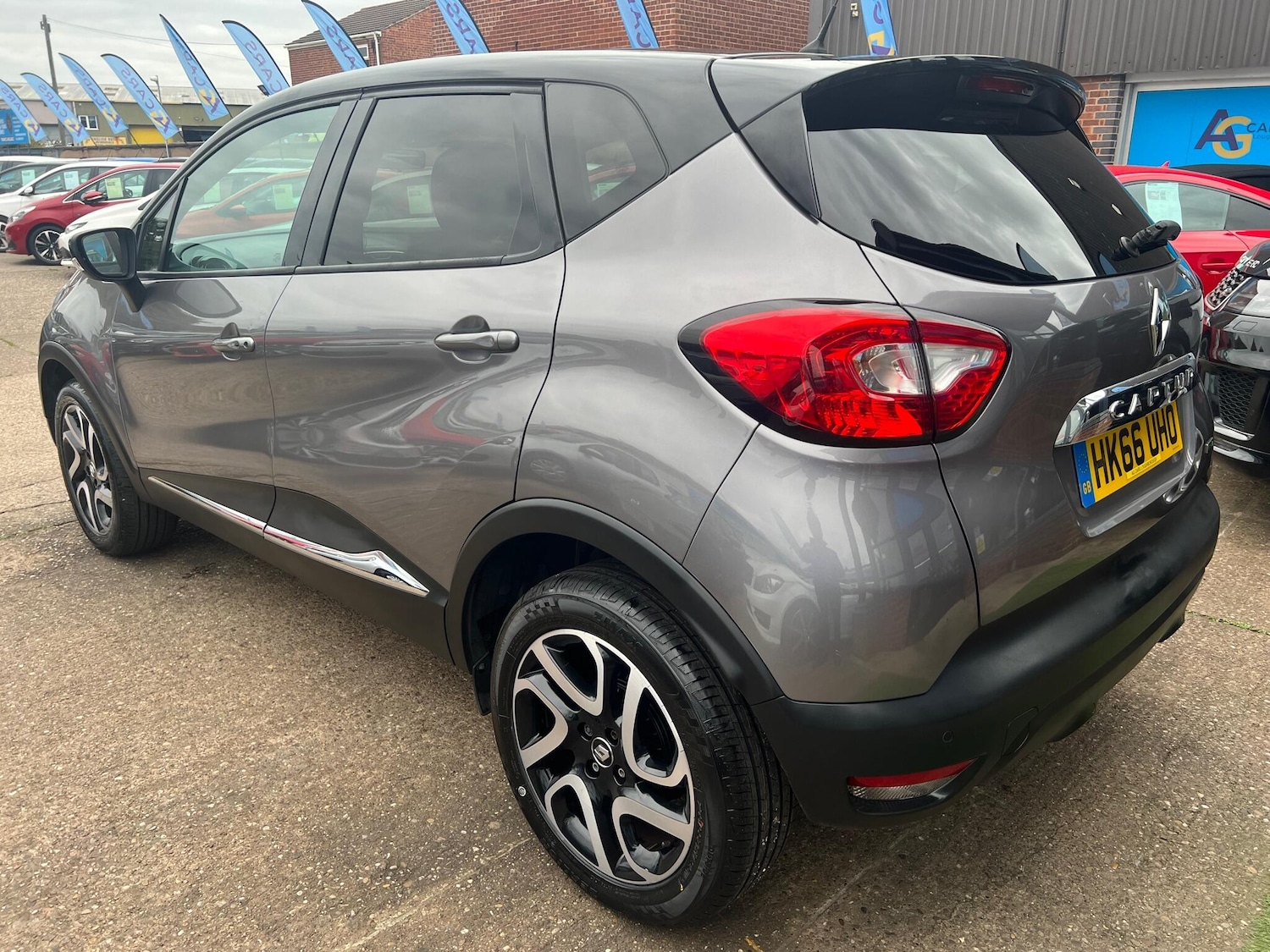 Used Renault Captur 2016 for sale - 76059968: Photo 15