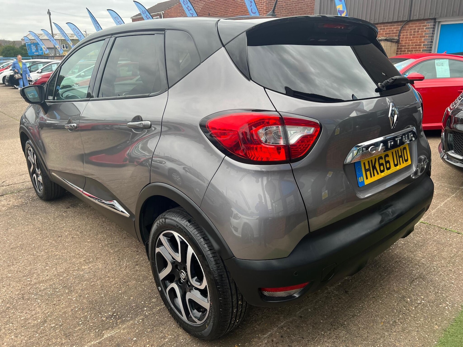 Used Renault Captur 2016 for sale - 76059968: Photo 18
