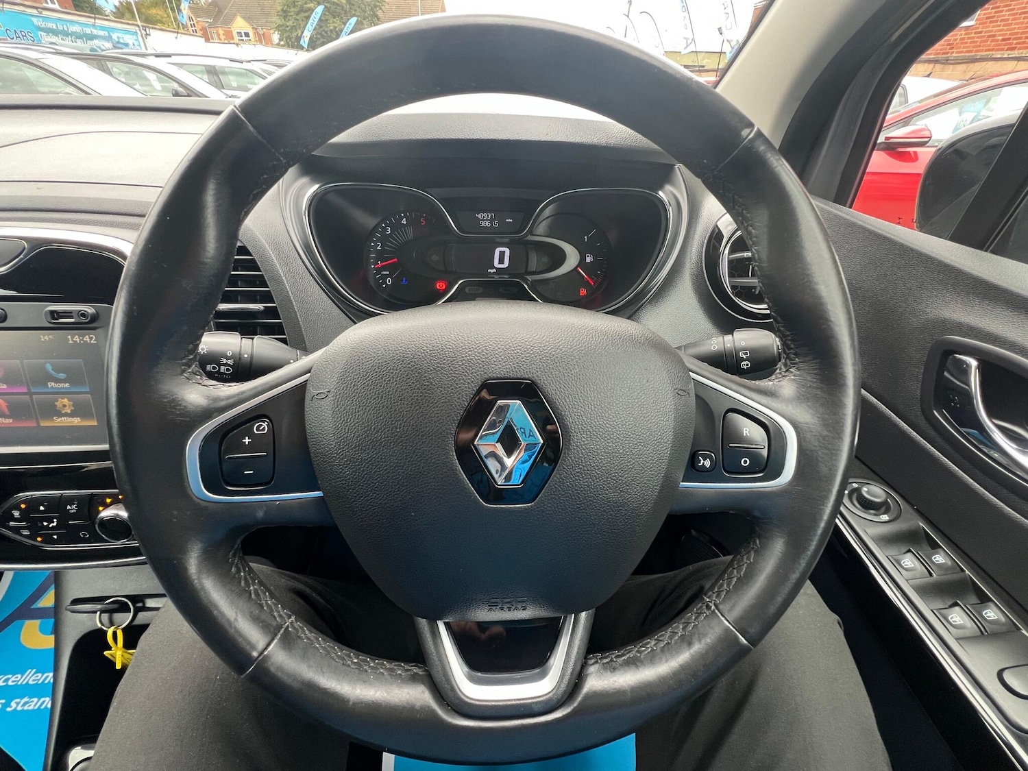 Used Renault Captur 2016 for sale - 76059968: Photo 23