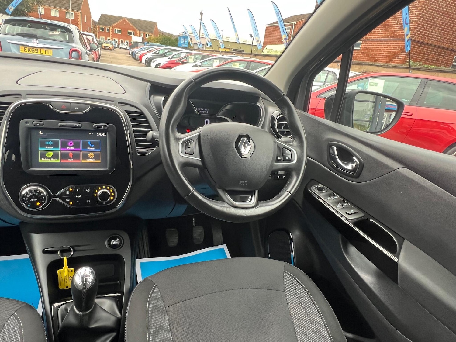 Used Renault Captur 2016 for sale - 76059968: Photo 39