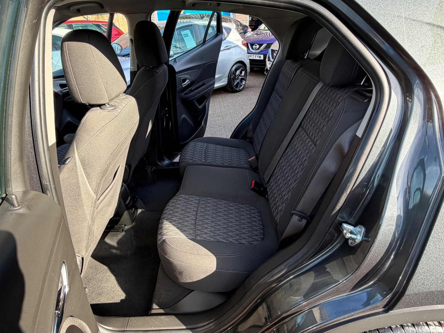 Used Vauxhall Mokka 2016 for sale - 77723176: Photo 5