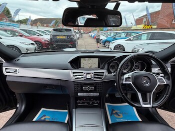 Used Mercedes-Benz E Class 2015 for sale - 78922508: Photo