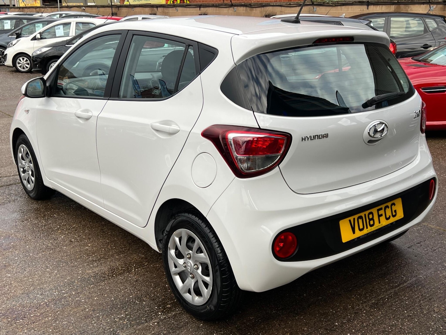 Used Hyundai i10 2018 for sale - 76832490: Photo 11