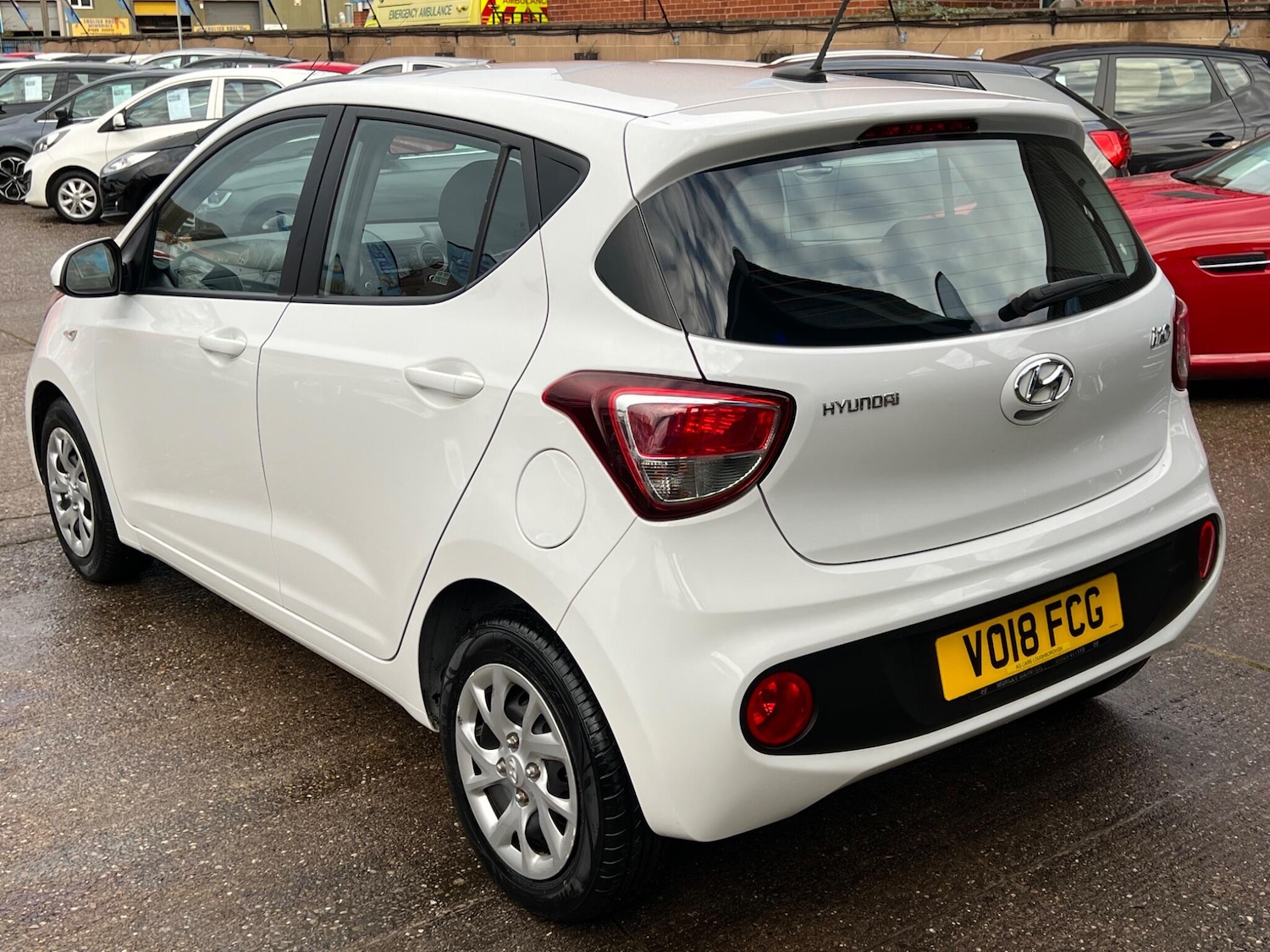 Used Hyundai i10 2018 for sale - 76832490: Photo 16