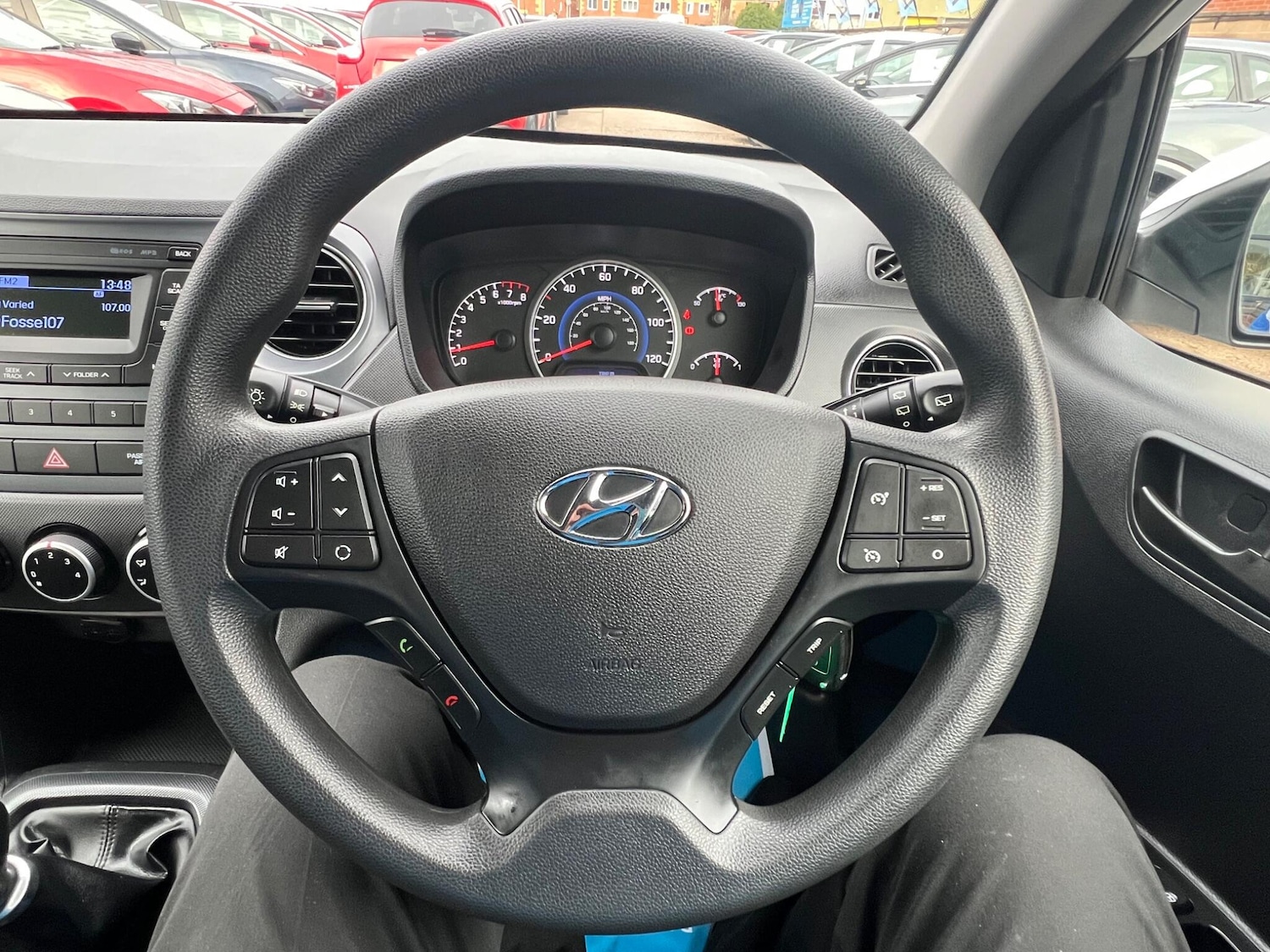 Used Hyundai i10 2018 for sale - 76832490: Photo 27
