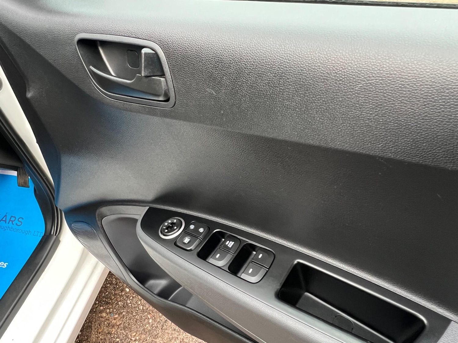 Used Hyundai i10 2018 for sale - 76832490: Photo 28