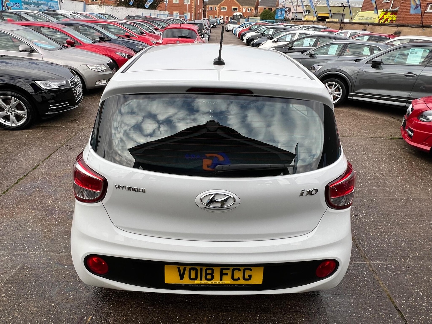 Used Hyundai i10 2018 for sale - 76832490: Photo 49
