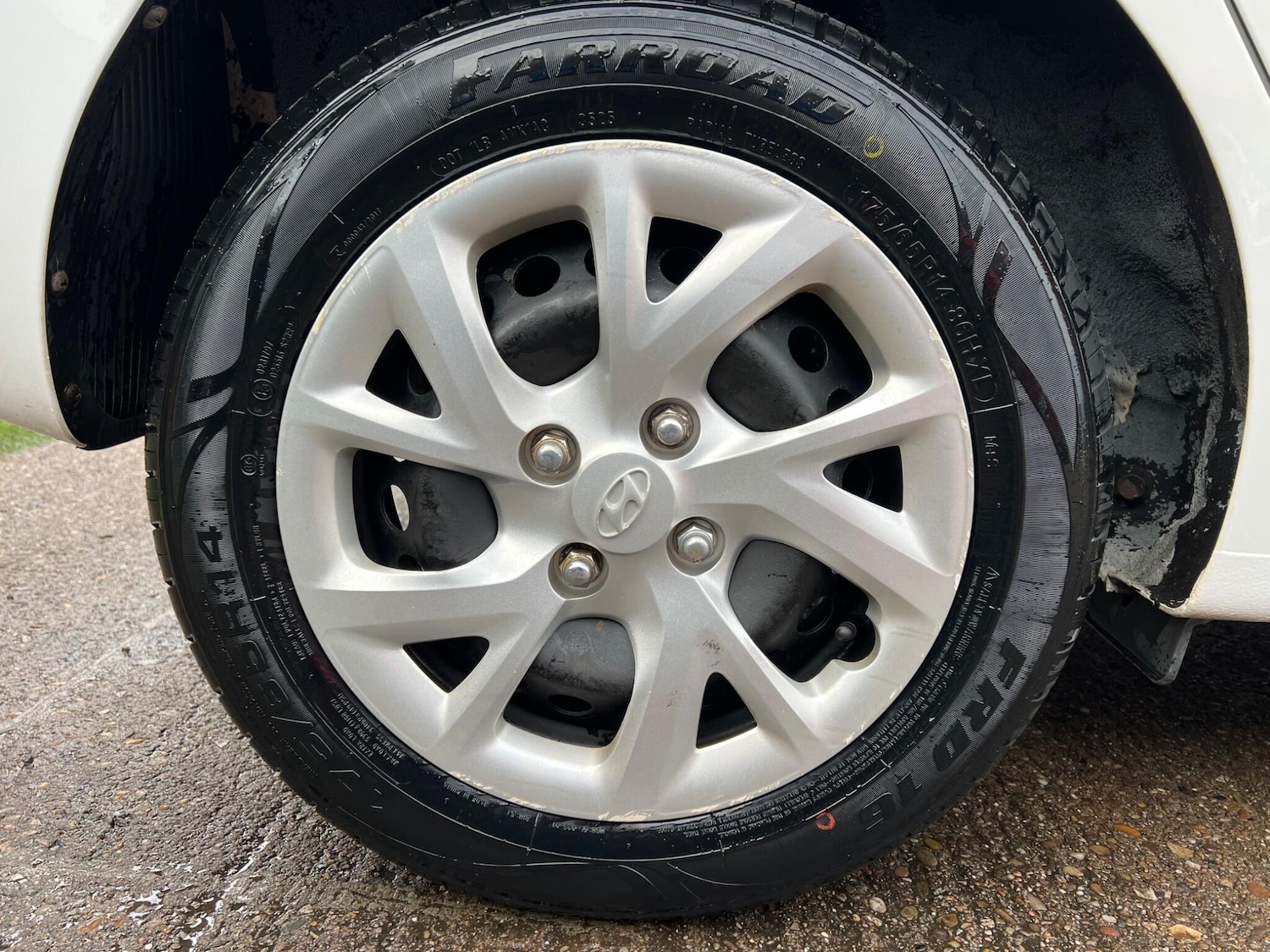 Used Hyundai i10 2018 for sale - 76832490: Photo 59