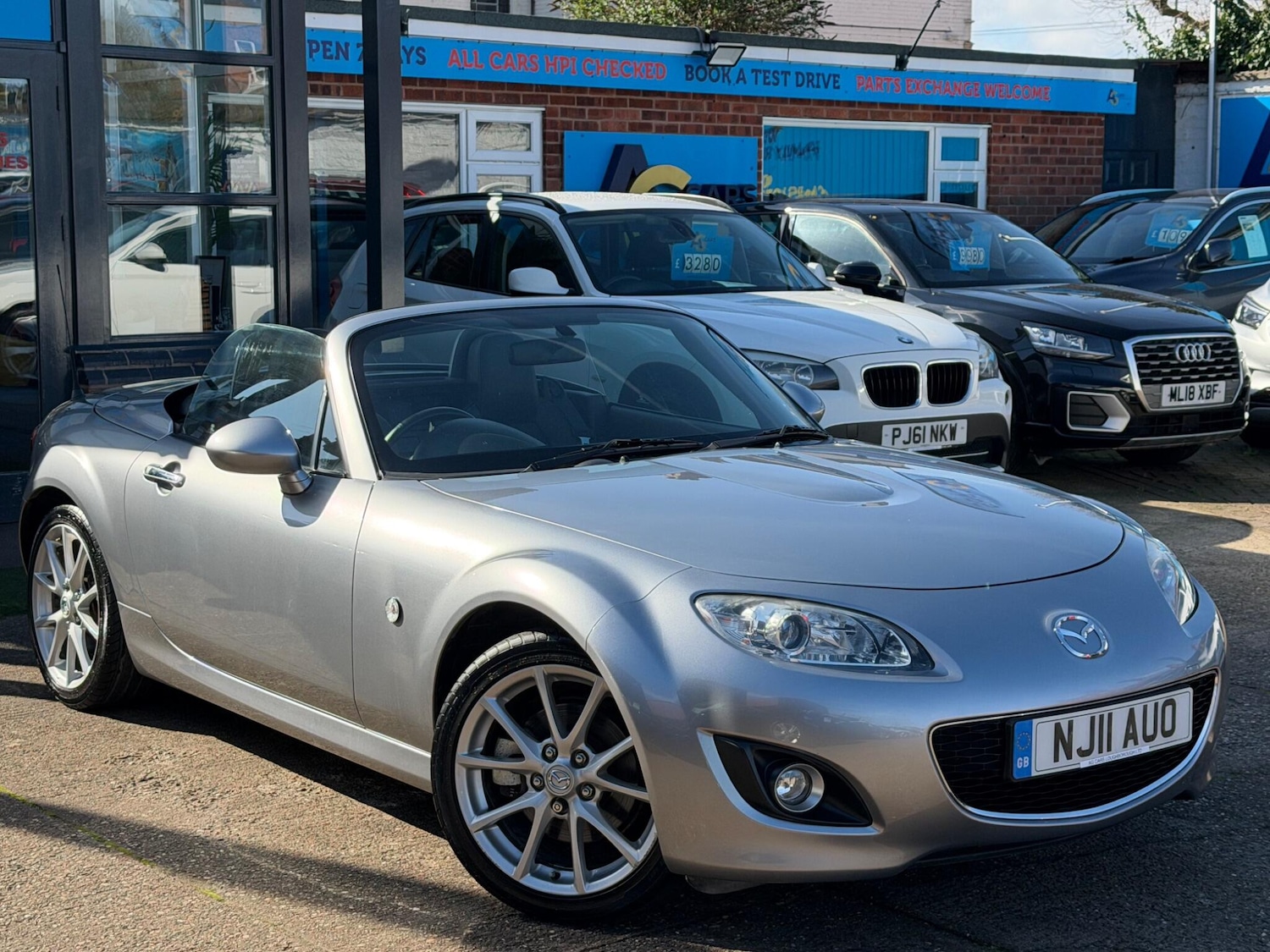 Used Mazda MX-5 2011 for sale - 77657614: Photo 1
