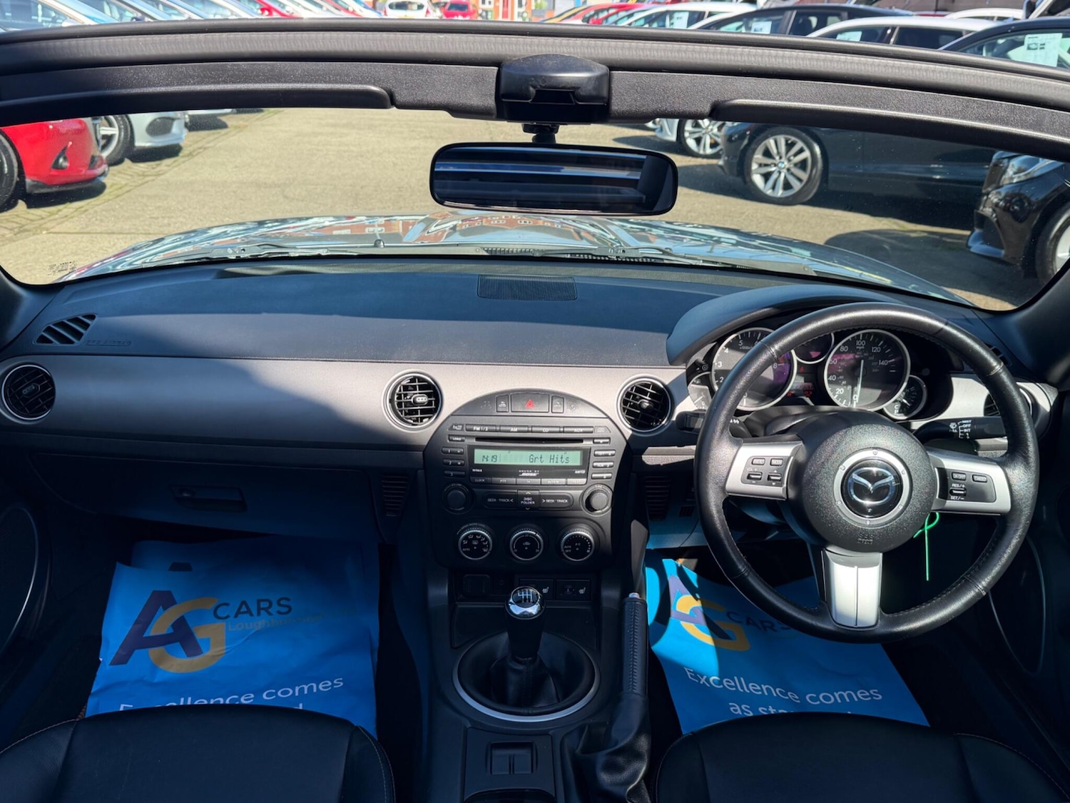 Used Mazda MX-5 2011 for sale - 77657614: Photo 2