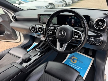 Used Mercedes-Benz A-Class 2018 for sale - 78902351: Photo