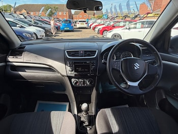 Used Suzuki Swift 2013 for sale - 78675472: Photo