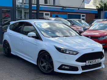 Used Ford Focus 2015 for sale - 78404889: Photo
