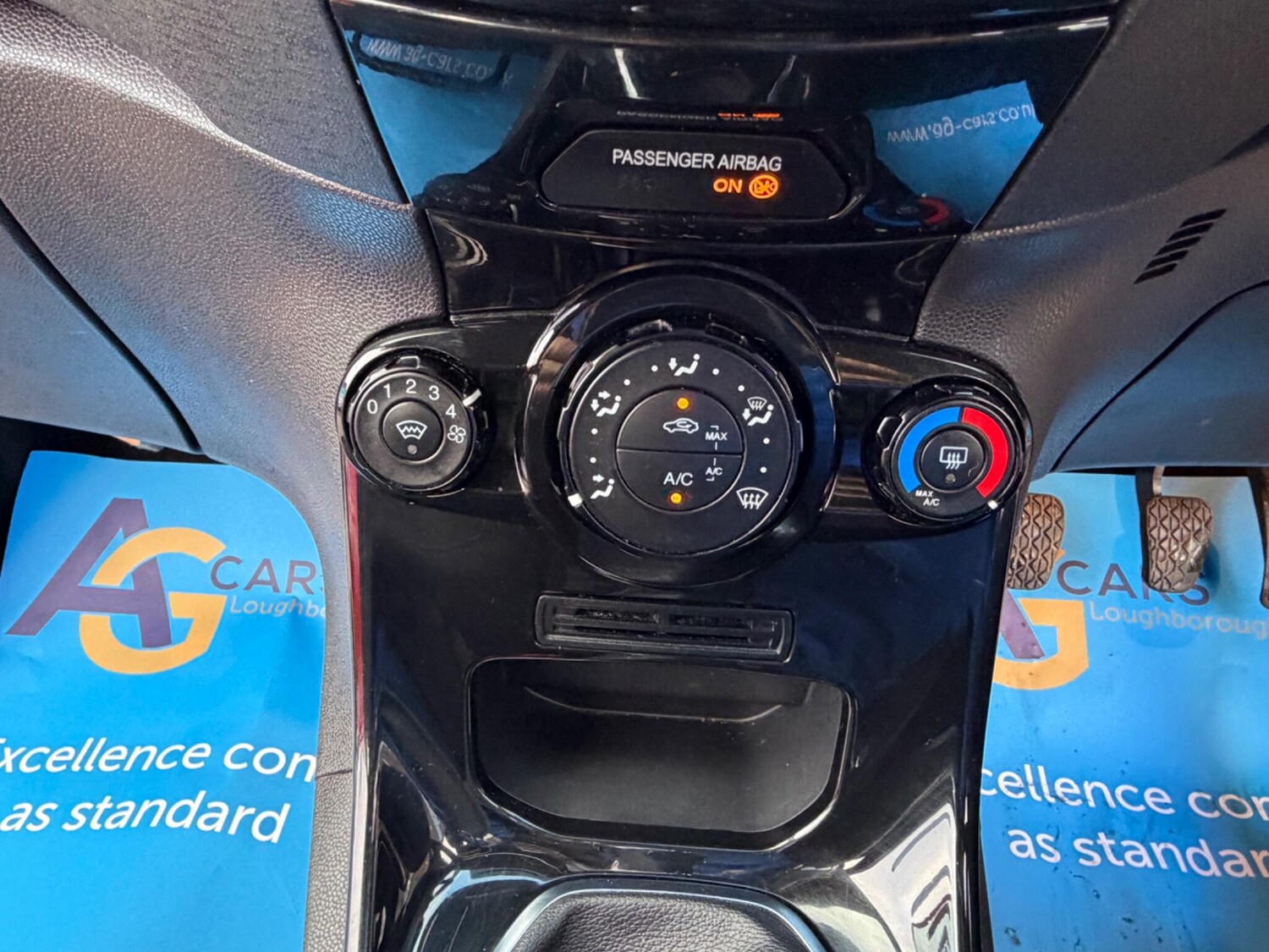 Used Ford Fiesta 2015 for sale - 77163618: Photo 33