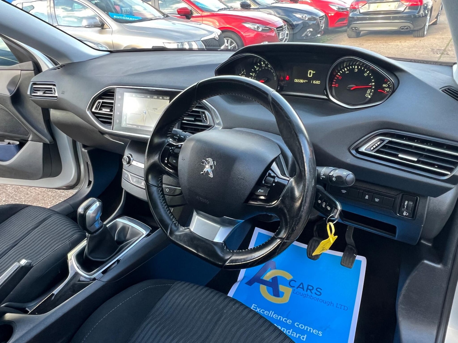 Used Peugeot 308 2017 for sale - 76832238: Photo 3