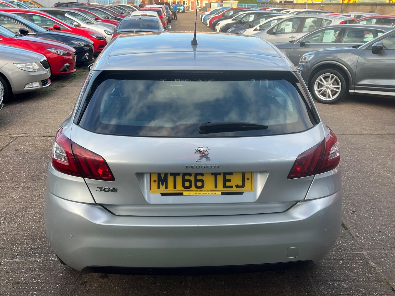 Used Peugeot 308 2017 for sale - 76832238: Photo 60