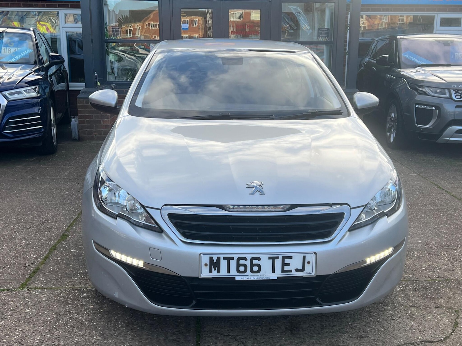 Used Peugeot 308 2017 for sale - 76832238: Photo 7