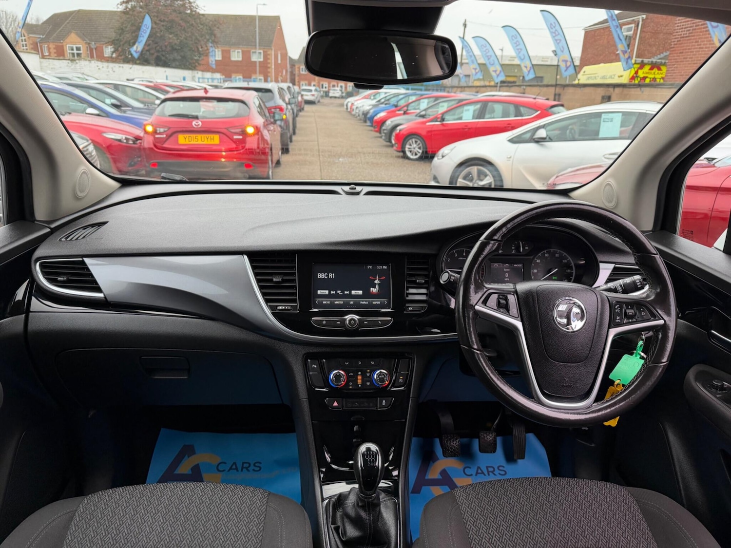 Used Vauxhall Mokka X 2018 for sale - 77424895: Photo 2