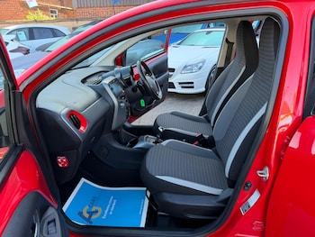 Used Toyota AYGO 2019 for sale - 78462044: Photo