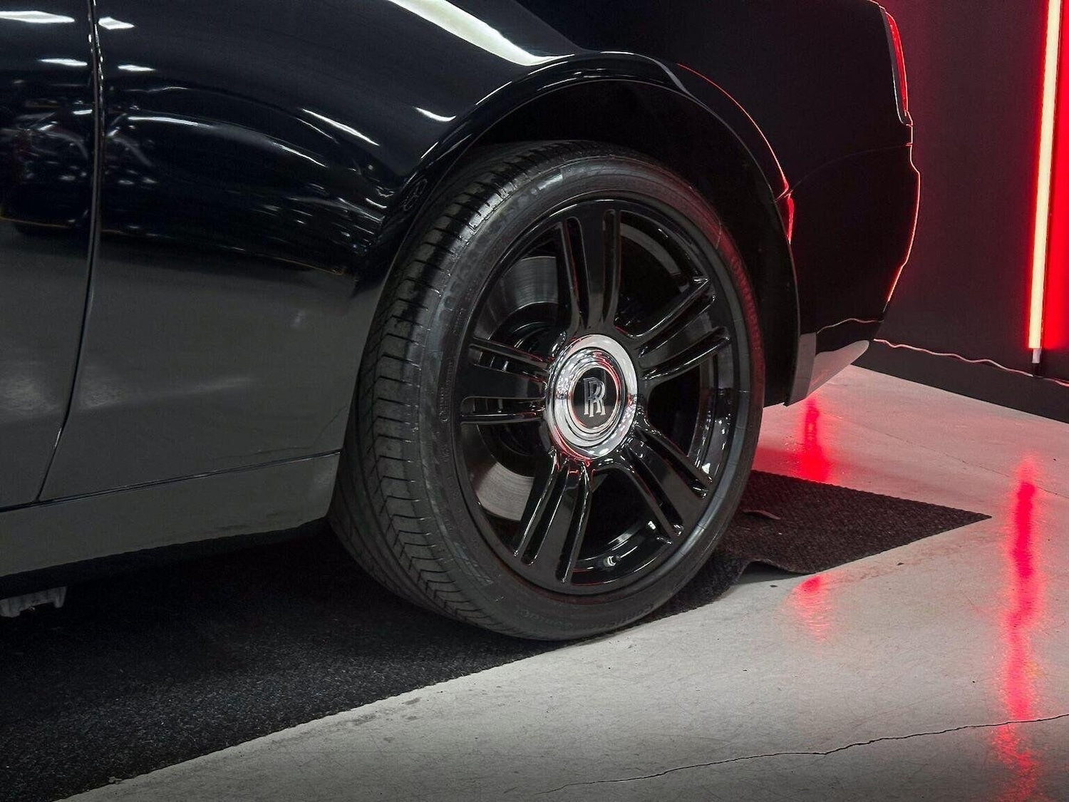 Used Rolls-Royce Wraith 2014 for sale - 76422097: Photo 31