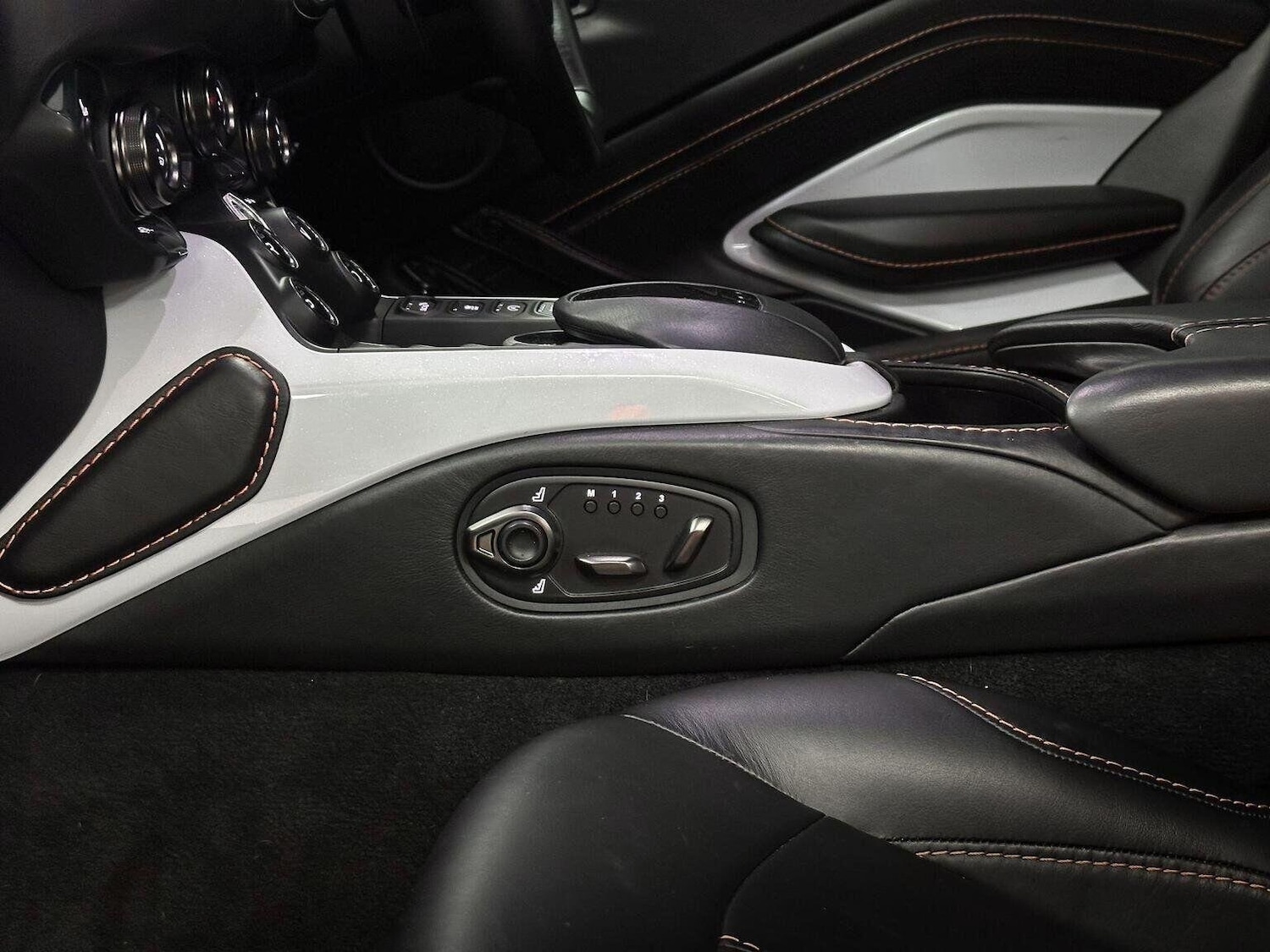 Used Aston Martin Vantage 2020 for sale - 76422100: Photo 21