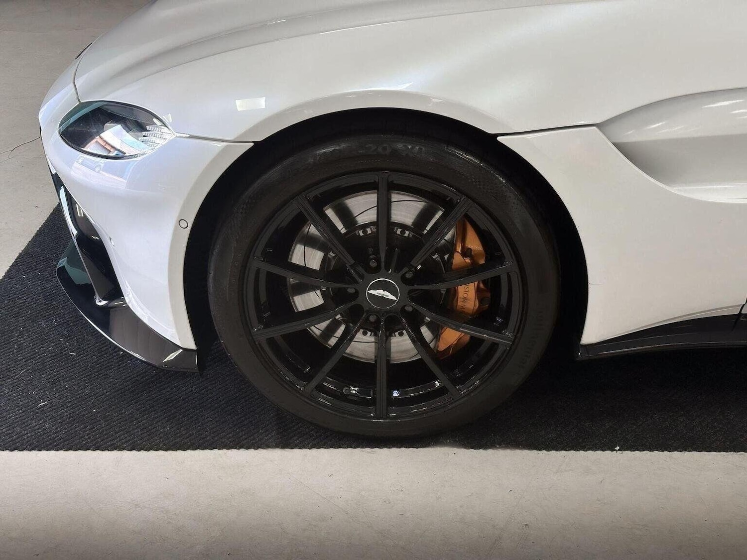 Used Aston Martin Vantage 2020 for sale - 76422100: Photo 28