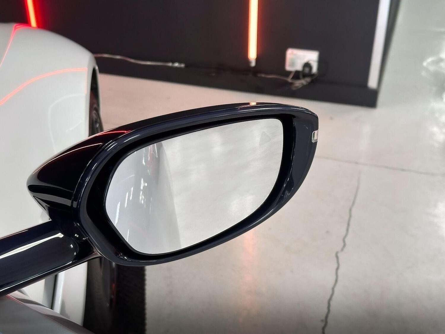 Used Aston Martin Vantage 2020 for sale - 76422100: Photo 45