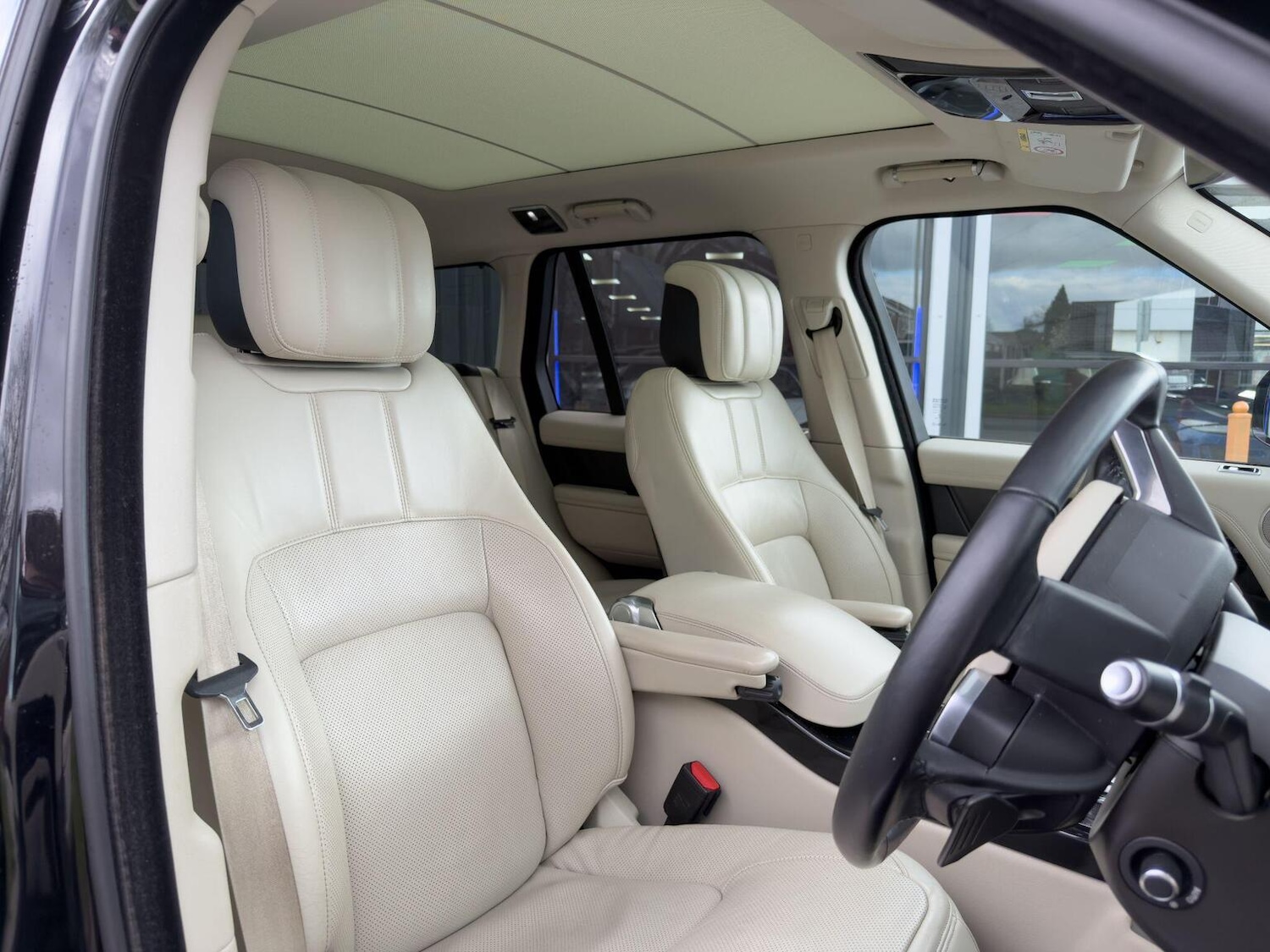 Used Land Rover Range Rover 2019 for sale - 78084417: Photo 3