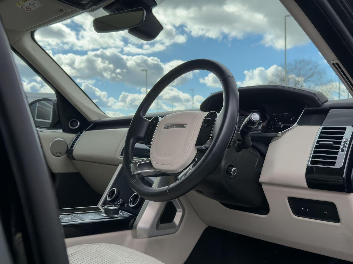 Used Land Rover Range Rover 2019 for sale - 78084417: Photo 4