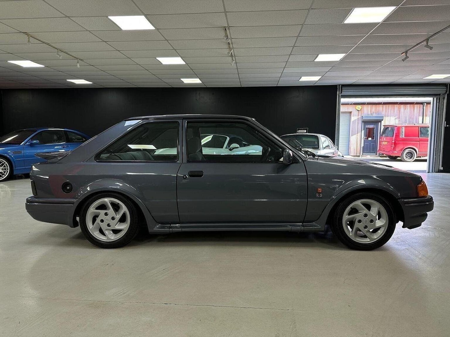 Used Ford Escort 1989 for sale - 76687281: Photo 19