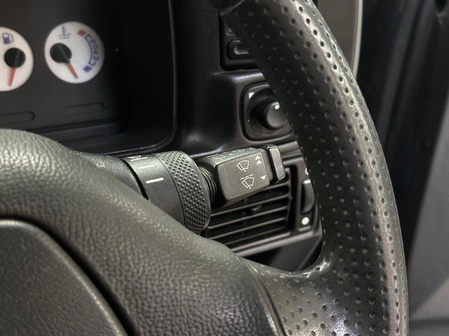 Used Ford Escort 1989 for sale - 76687281: Photo 27