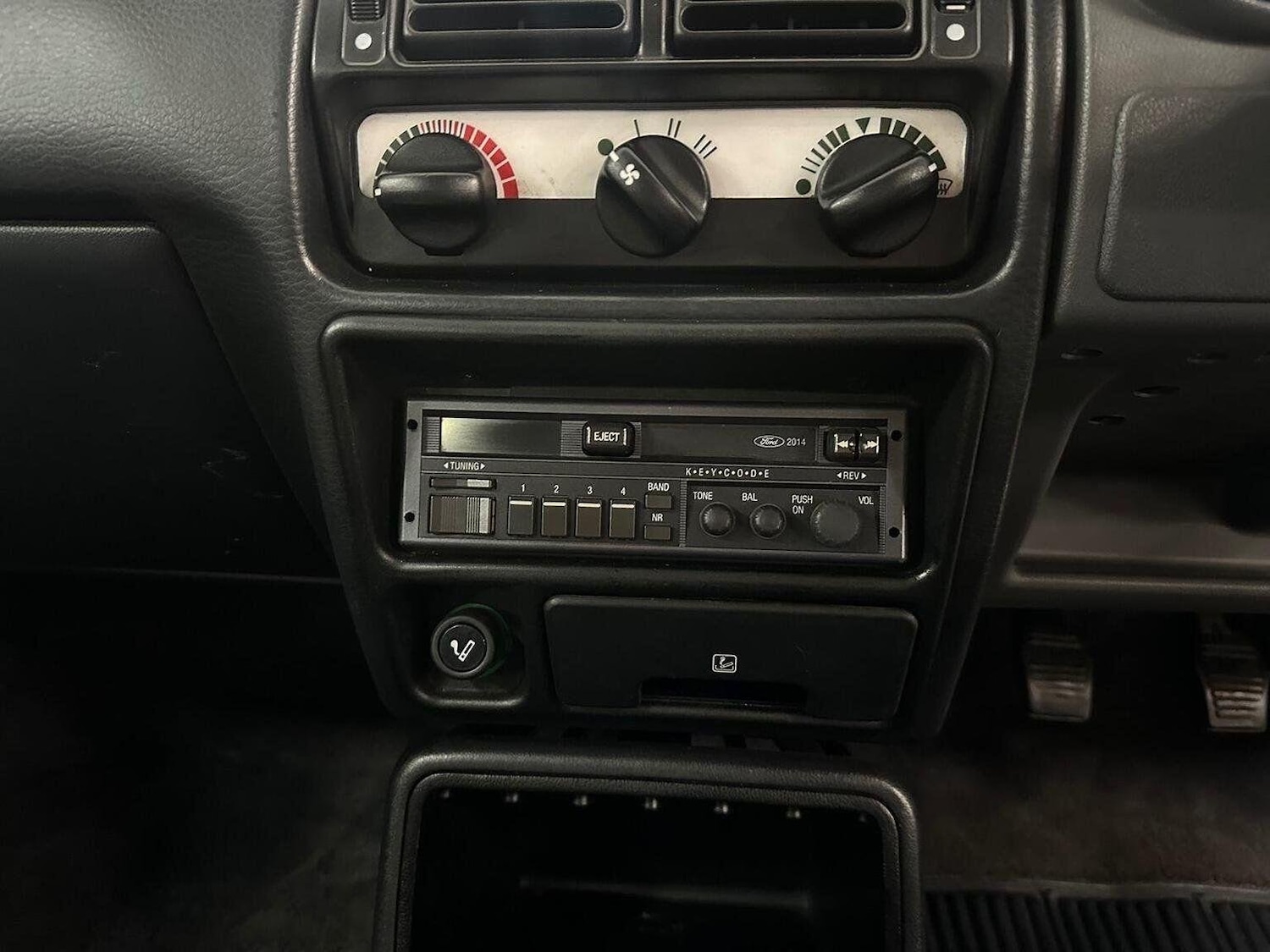 Used Ford Escort 1989 for sale - 76687281: Photo 43