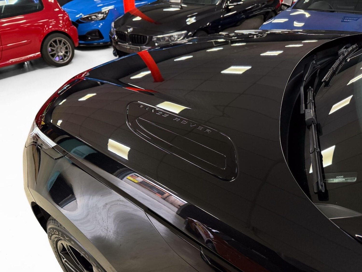 Used Land Rover Range Rover Velar 2023 for sale - 77822378: Photo 31