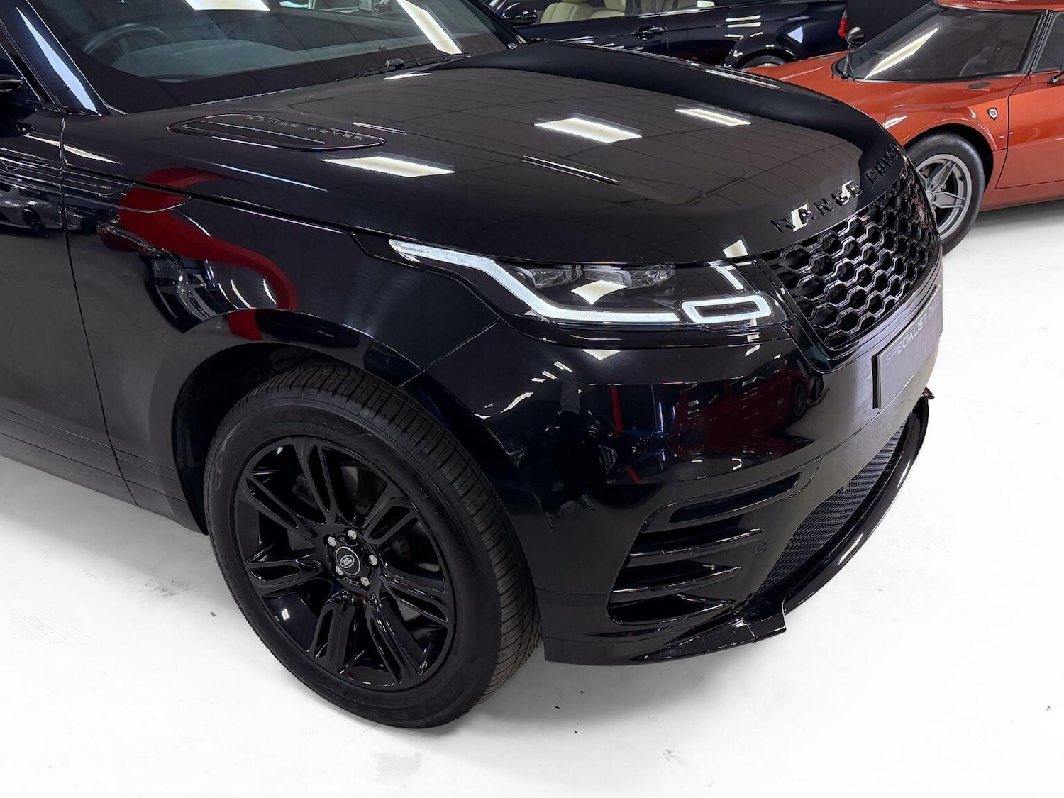 Used Land Rover Range Rover Velar 2023 for sale - 77822378: Photo 33