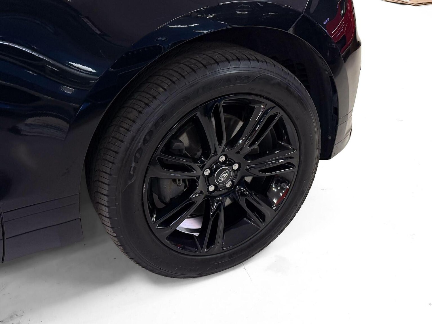 Used Land Rover Range Rover Velar 2023 for sale - 77822378: Photo 41