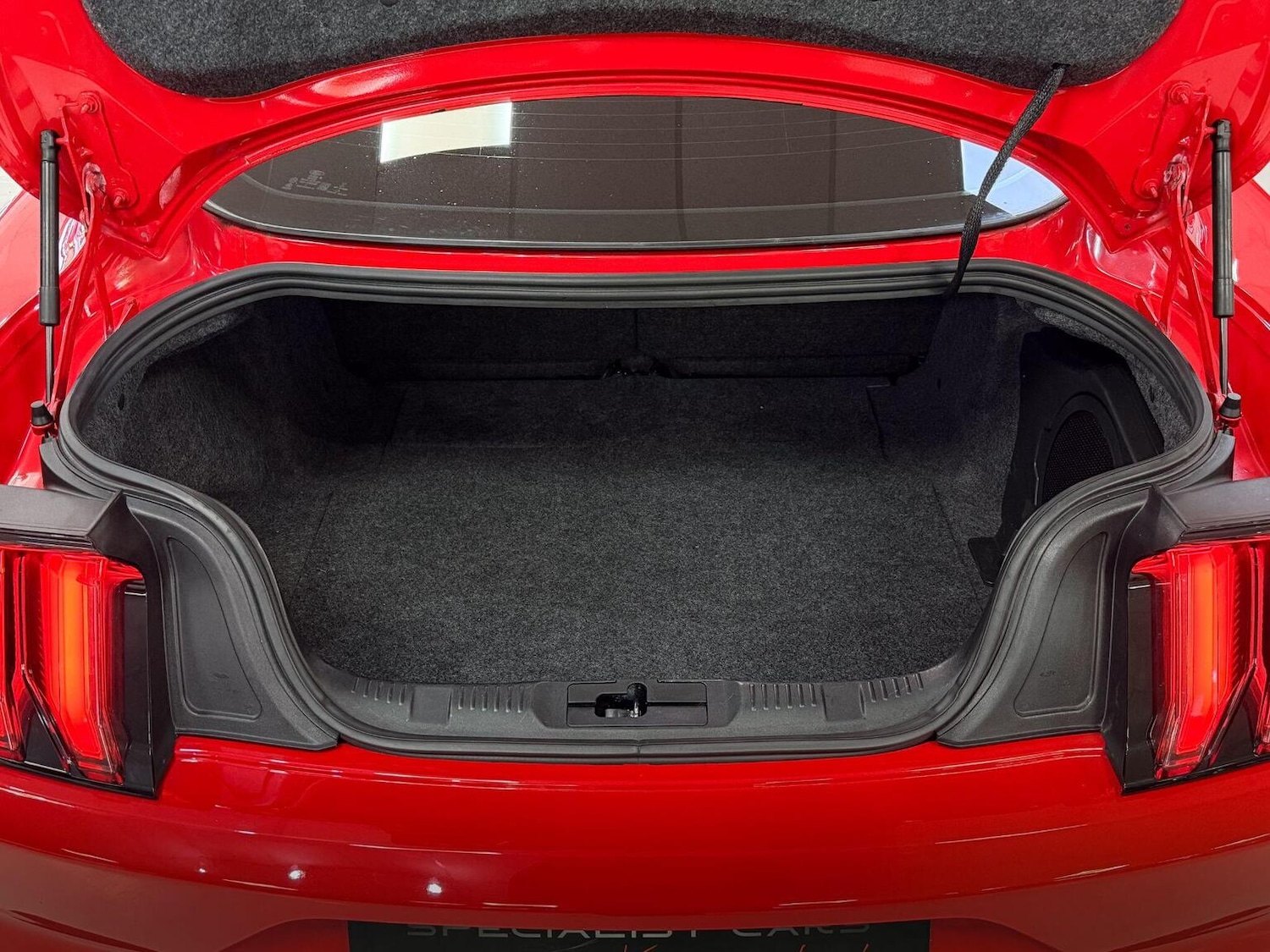 Used Ford Mustang 2019 for sale - 76656315: Photo 51