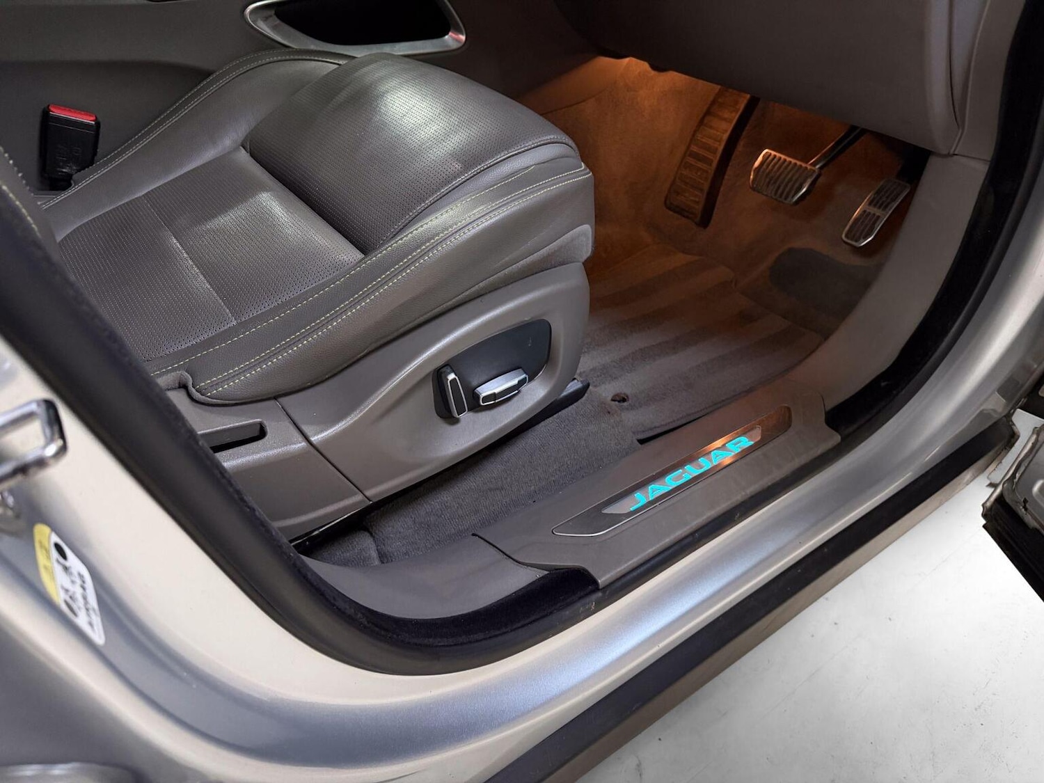 Used Jaguar F-Pace 2019 for sale - 77118674: Photo 24