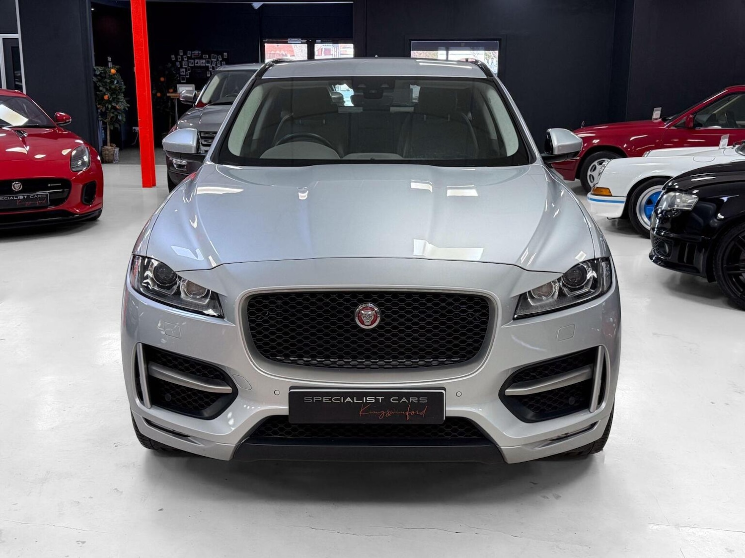 Used Jaguar F-Pace 2019 for sale - 77118674: Photo 6