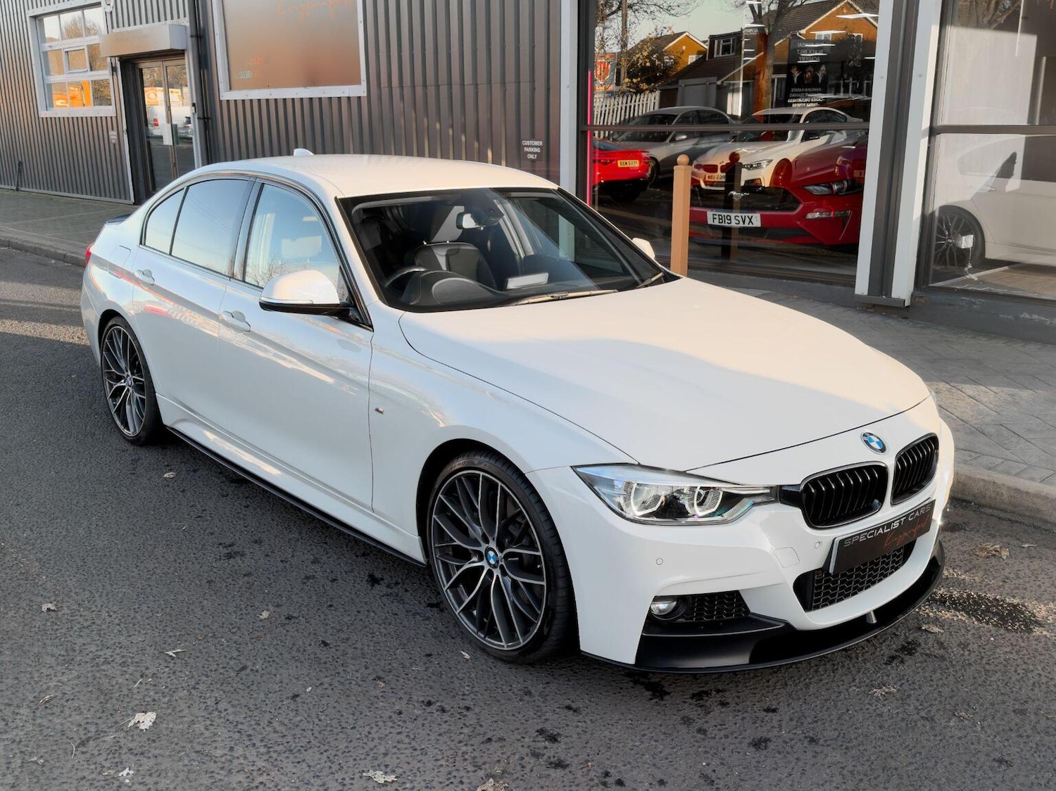 Used BMW 3 Series 2018 for sale - 76560034: Photo 2