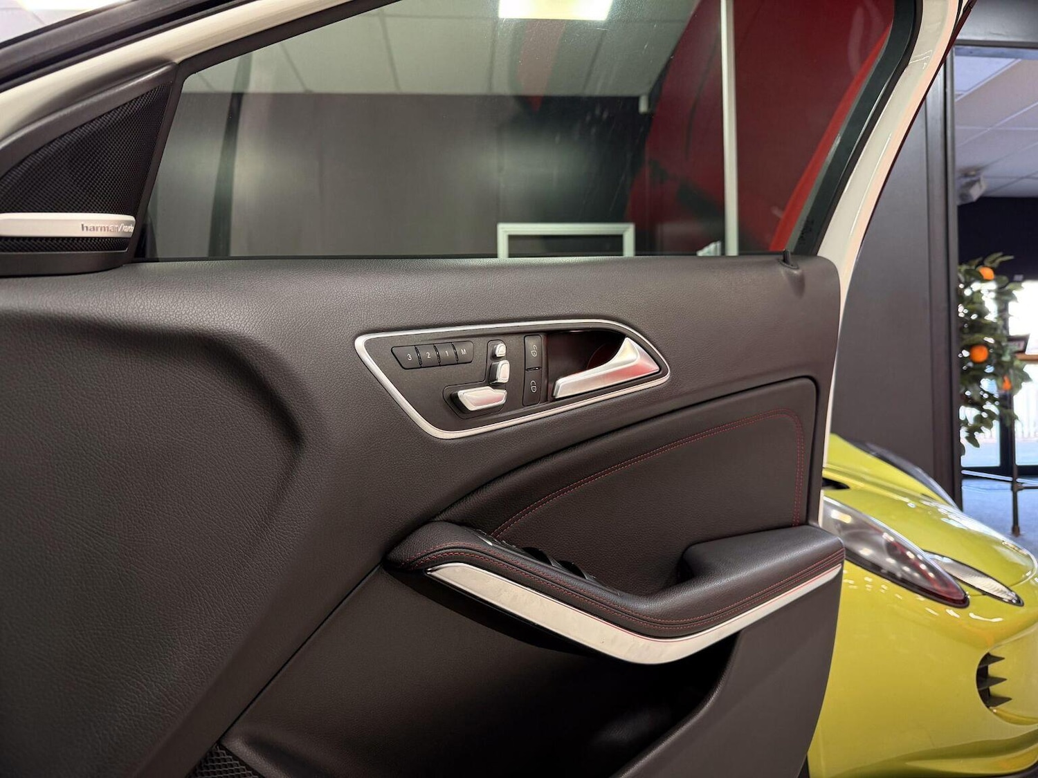 Used Mercedes-Benz A-Class 2016 for sale - 77370595: Photo 33