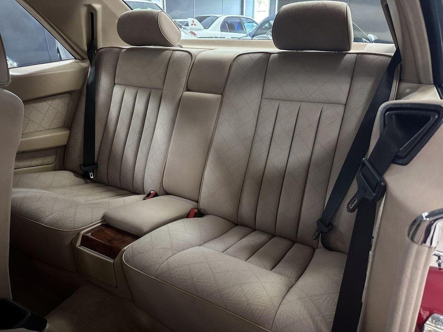 Used Mercedes-Benz E Class 1993 for sale - 77464686: Photo 16