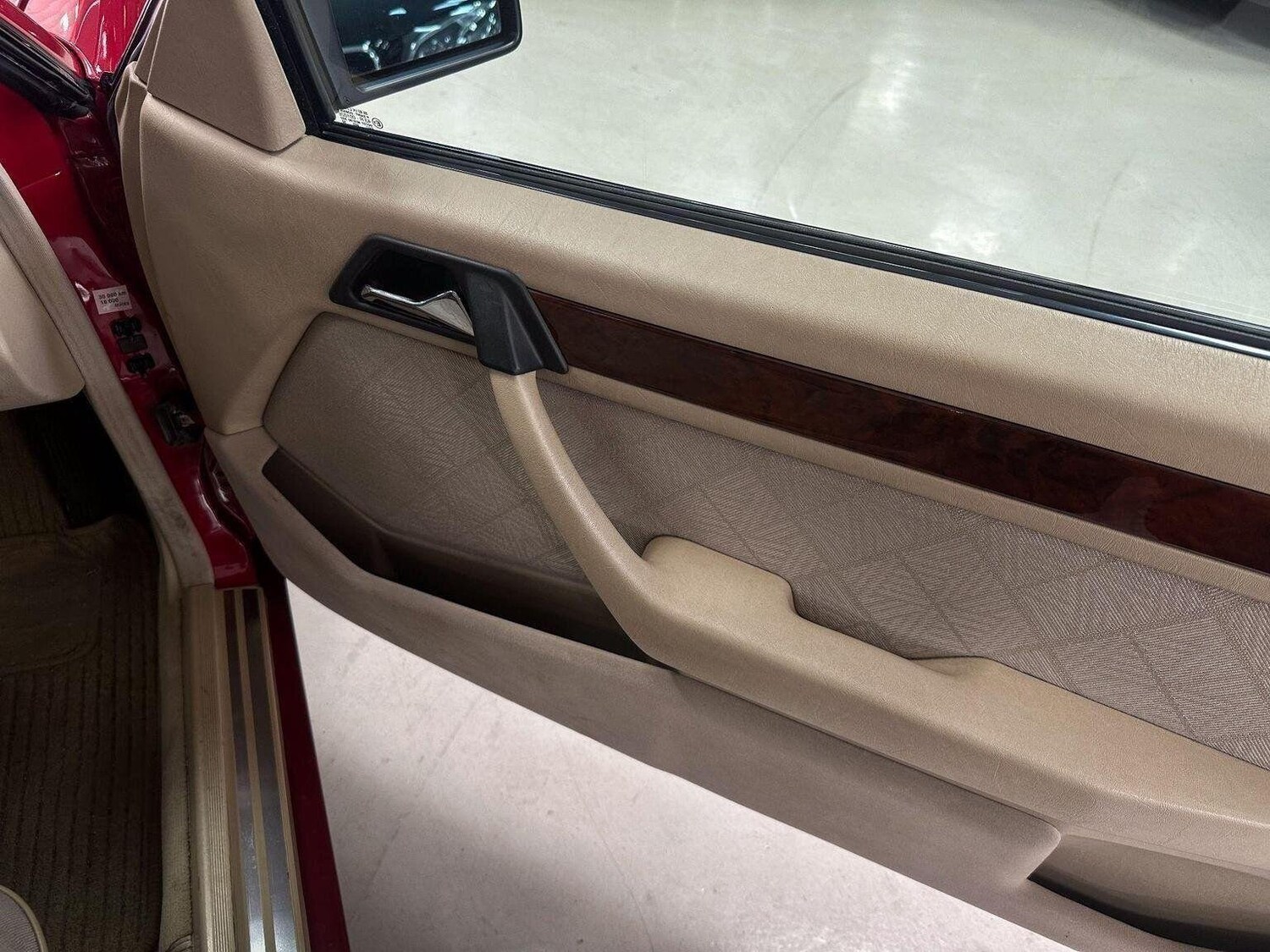 Used Mercedes-Benz E Class 1993 for sale - 77464686: Photo 19