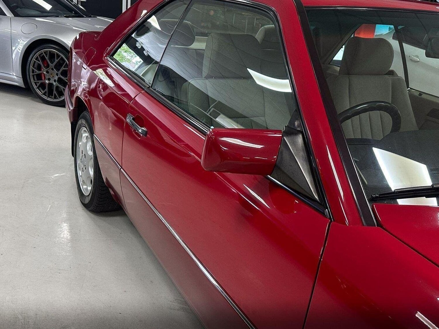 Used Mercedes-Benz E Class 1993 for sale - 77464686: Photo 32